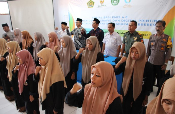 Bekali Jiwa Enterpreneur, Santri Dilatih Design Grafis