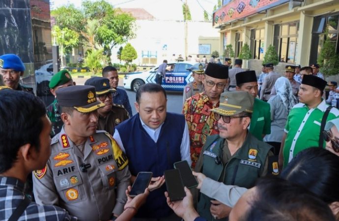 Ribuan Personel Gabungan Siap Amankan Pilwu Serentak 2023 di Kabupaten Cirebon