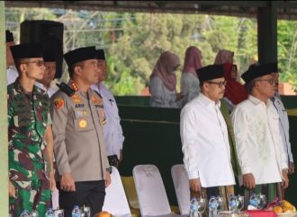 Kapolresta Cirebon Hadiri Upacara Hari Santri Nasional 2023