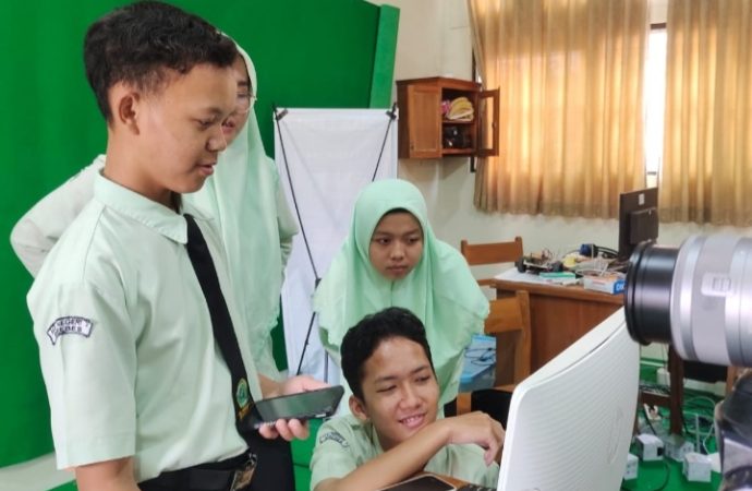 MAN 1 Brebes Raih Empat Awards Dalam Kompetisi Robotika Internasional