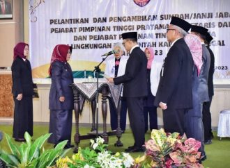 Umi Azizah Lantik Amir Makhmud Jadi Sekda Kabupaten Tegal