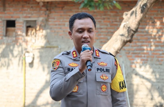 Rasa Syukur Pengabdian 20 Tahun Batalyon Tantya Sudhirajati, Kapolres Cirebon Kota Bangun Sumur Bor