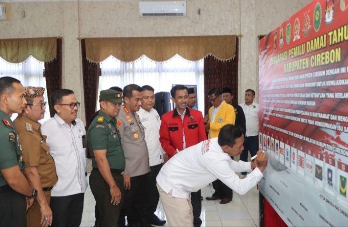 Polresta Cirebon Ikuti Deklarasi Pemilu Damai Serentak se-Indonesia