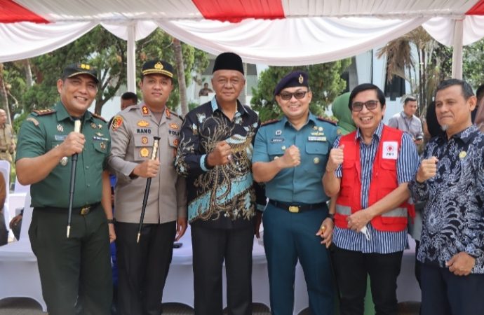 Kapolres Cirebon Kota Hadiri Apel Gabungan Sertijab Wali Kota Cirebon