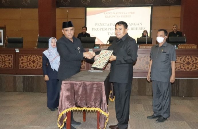 Propemperda 2024 Akan Menetapkan 13 Raperda
