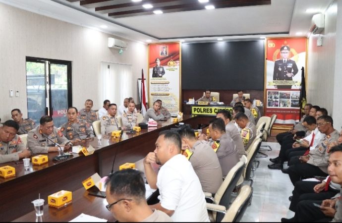 Polres Cirebon Kota Ikuti Video Conference Anev Kamtibmas Mingguan Pimpinan Wakapolda Jabar