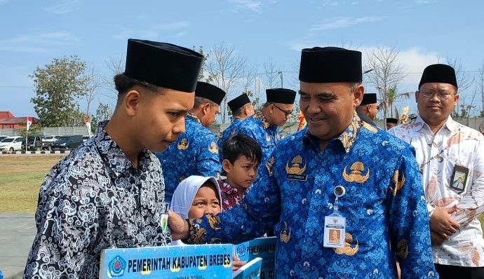 Peringati HUT KORPRI, BPJS Ketenagakerjaan Serahkan Nilai Manfaat