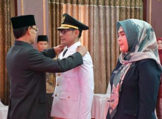 Agus Heriyanto Jabat Camat Bantarujeg