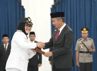 Dilantik Jadi Wali Kota Cirebon, Eti Herawati Maksimalkan Jabatan di Waktu Tersisa