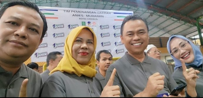 Deklarasikan Tim Pemenangan Daerah AMIN di Kota Cirebon