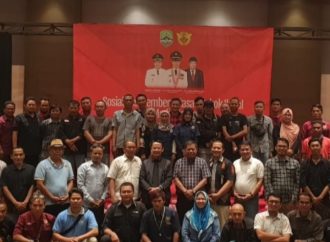 Bupati Majalengka, Karna Sobahi Silaturahmi Dengan Media