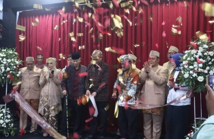 Peresmian Gedung KPU Kabupaten Cirebon, Bupati Imron Berharap Pemilu Berjalan dengan Baik
