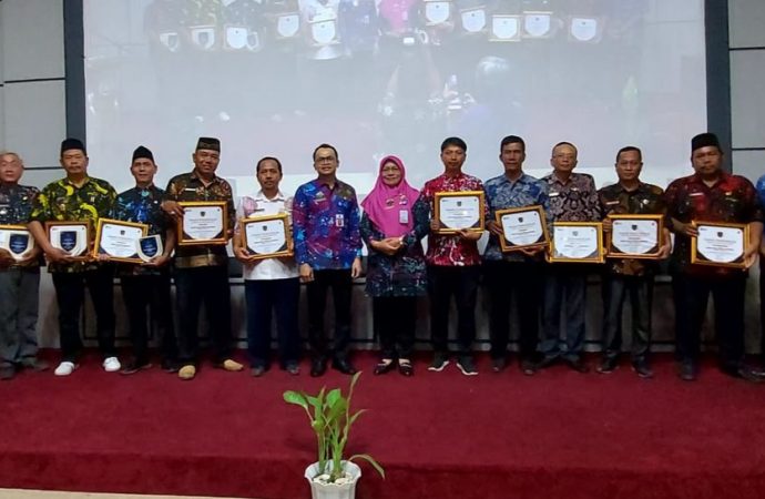 Penghargaan Badan Publik untuk Desa Informatif Diberikan ke Tiga Desa di Kabupaten Tegal