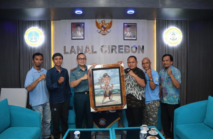 Danlanal Cirebon Terima Kunjungan Tim DKIS dan Awak Media Lokal Cirebon