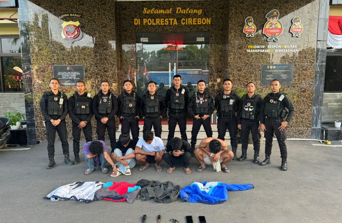 Tim Patroli Raimas Macan Kumbang 852 Polresta Cirebon Gagalkan Tawuran di Arjawinangun