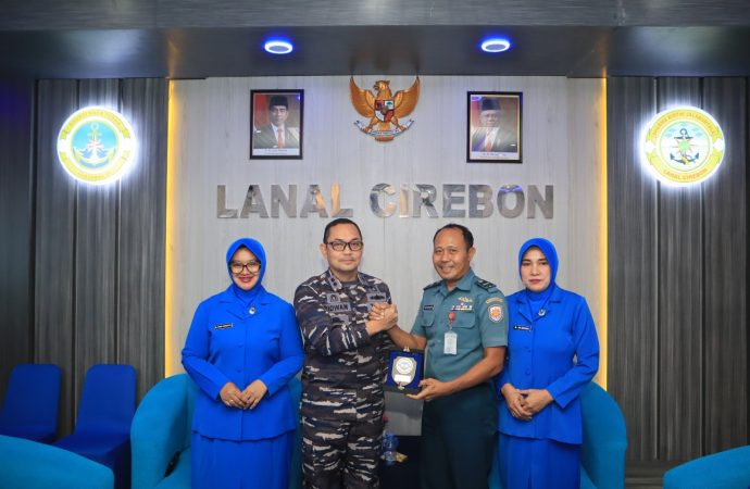 Danlanal Gelar Pelepasan Salah Satu Perwira Terbaik Memasuki Masa Purna Tugas