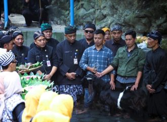 Jaga Kearifan Lokal, Masyarakat Desa Guci, Kecamatan Bumijawa Gelar Acara Tradisi Ruwat