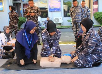 Lanal Cirebon Gelar Pelatihan Bantuan Hidup Dasar Penanganan Medis
