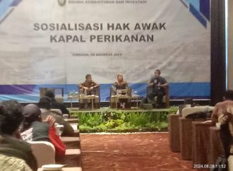 Kemenko Marvest Sosialisasi Hak Awak Kapal Perikanan di Cirebon