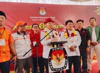 Pasangan Karna Koko Pendaftar Pertama Ke KPU Majalengka