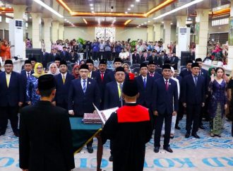 Pelantikan 35 Anggota DPRD Kota Cirebon Masa Jabatan 2024-2029