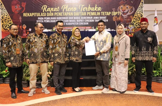 KPU Kabupaten Cirebon Gelar Pleno Terbuka Penetapan DPT