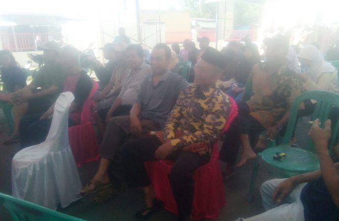 Acara Mapag Sri Desa Suci Kecamatan Mundu Berjalan Khidmat dan Meriah