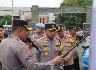 Hari Kedua Rekapitulasi Suara Pilkada 2024, Kapolres Majalengka Pimpin Pengamanan