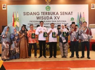 STIKes Brebes Wisuda 115 Mahasiswa