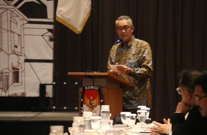 Pj.Walikota Sampaikan : Penetapan Pasangan Calon Walikota dan Wakil Walikota Cirebon Terpilih Bagian Penting Demokrasi