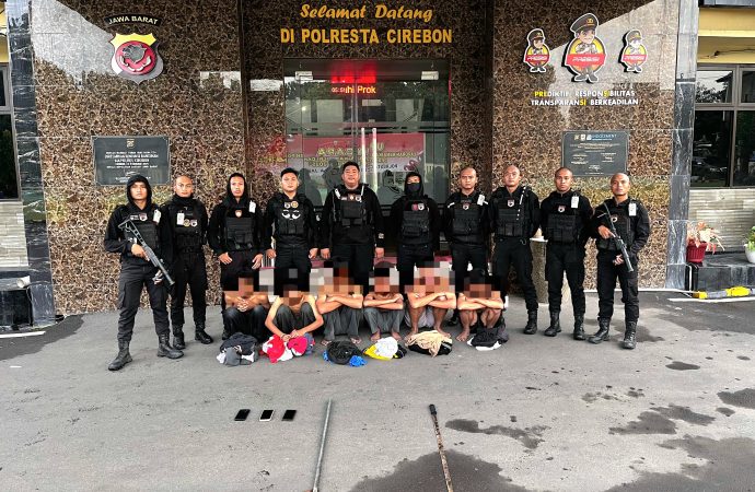 Tim Patroli Raimas Macan Kumbang 852 Polresta Cirebon Gagalkan Tawuran di Tiga Lokasi