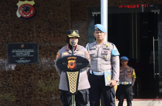 Polresta Cirebon Bacakan Asmaul Husna Usai Apel Pagi, Ciptakan Suasana Harmonis 