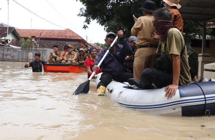 Sungai Pemali Meluap, Banjir Brebes Rendam 4 Kecamatan