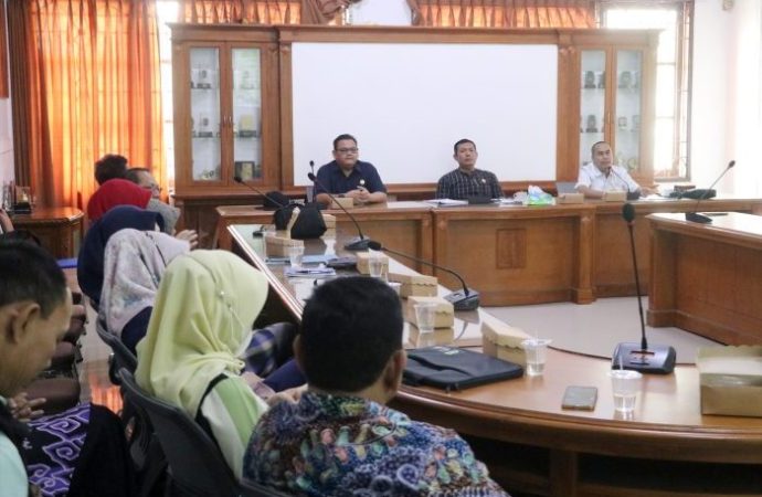 Komisi III DPRD Dorong Dispusip Cirebon Tingkatkan Layanan Literasi Digital