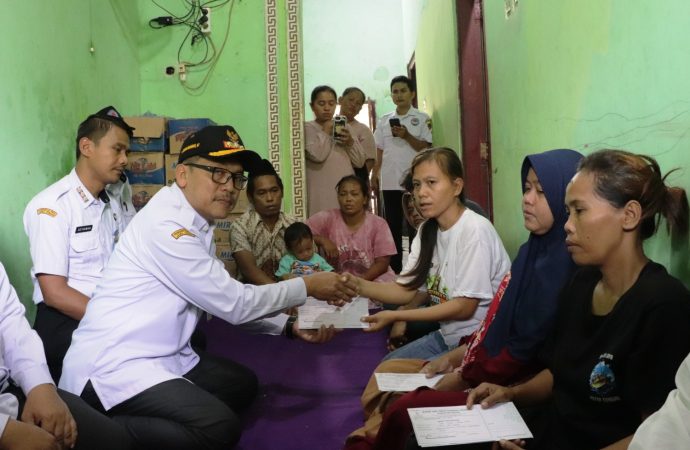 Pj Bupati Brebes Sampaikan Belasungkawa kepada Keluarga ABK Tenggelam
