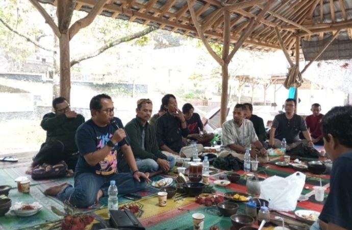 Jemalih dan LJ Gelar Pertemuan Guna Pererat Persatuan