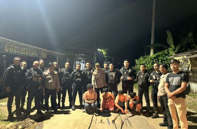 Raimas Macan Kumbang 852 Polresta Cirebon Gagalkan Tawuran di Kecamatan Kaliwedi