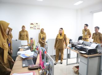 Pesan Bupati Brebes Di Hari Kerja Pertama