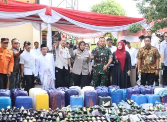 Polresta Cirebon Musnahkan Ribuan Miras Berbagai Merek Hasil KRYD dan Operasi Pekat