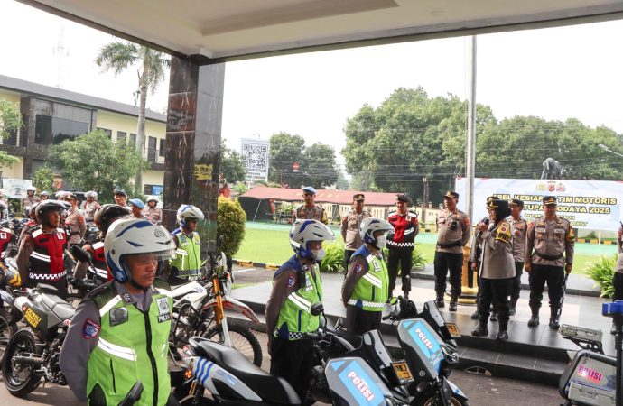 Polresta Cirebon Gelar Apel Kesiapan Tim Motoris Ops Ketupat Lodaya 2025