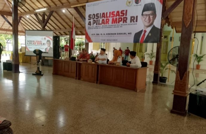 Prof, DR, Ir, H, Rokhmin Dahuri M,S. Gelar Sosialisasi 4 Pilar di Pendopo Bupati Cirebon