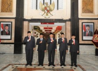 Wamenhan Pimpin Acara Pengangkatan Sumpah dan Pelantikan Kabalitbang Kemhan