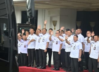 Sekjen Kemhan Lepas Mudik Lebaran Pegawai Kemhan RI 2025