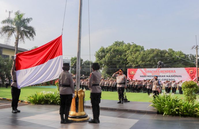 Polresta Cirebon Gelar Upacara Hari Kesadaran Nasional Tahun 2025