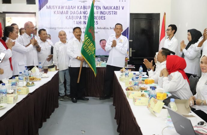 Lagi, Indra Kusuma Pimpin KADIN Brebes