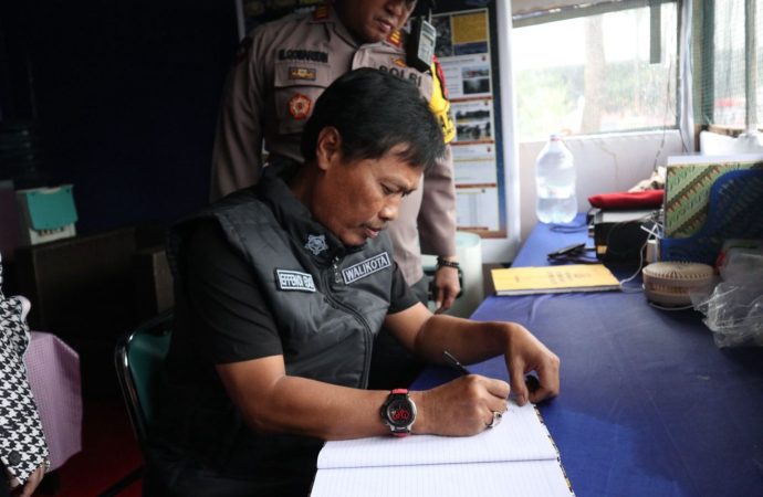 Walikota Pastikan Kelancaran Arus Mudik Lewat Pos Pengamanan Idulfitri 1446 H