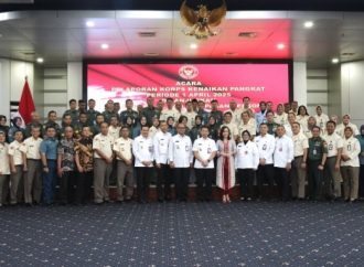 Karo TU dan Protokol Setjen Kemhan Pimpin Acara Pelaporan Kenaikan Pangkat TNI dan PNS