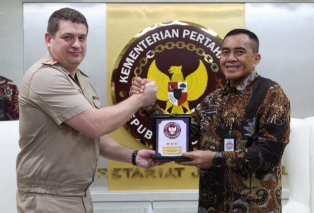 Sekjen Kemhan Menerima Courtesy Call Athan Rusia