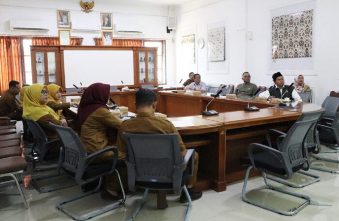 Bahas LKPj 2024, Komisi II DPRD Beri Catatan kepada DPRKP, DPUTR, dan BPKPD