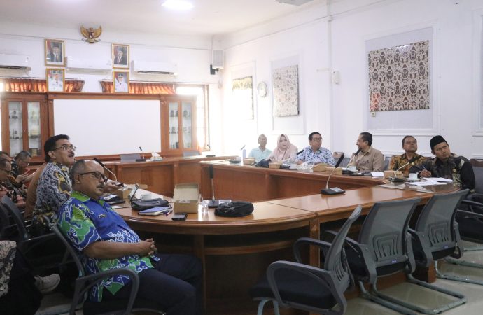 Komisi II DPRD Dukung DKUKMPP Berdayakan UMKM dan Koperasi di Kota Cirebon